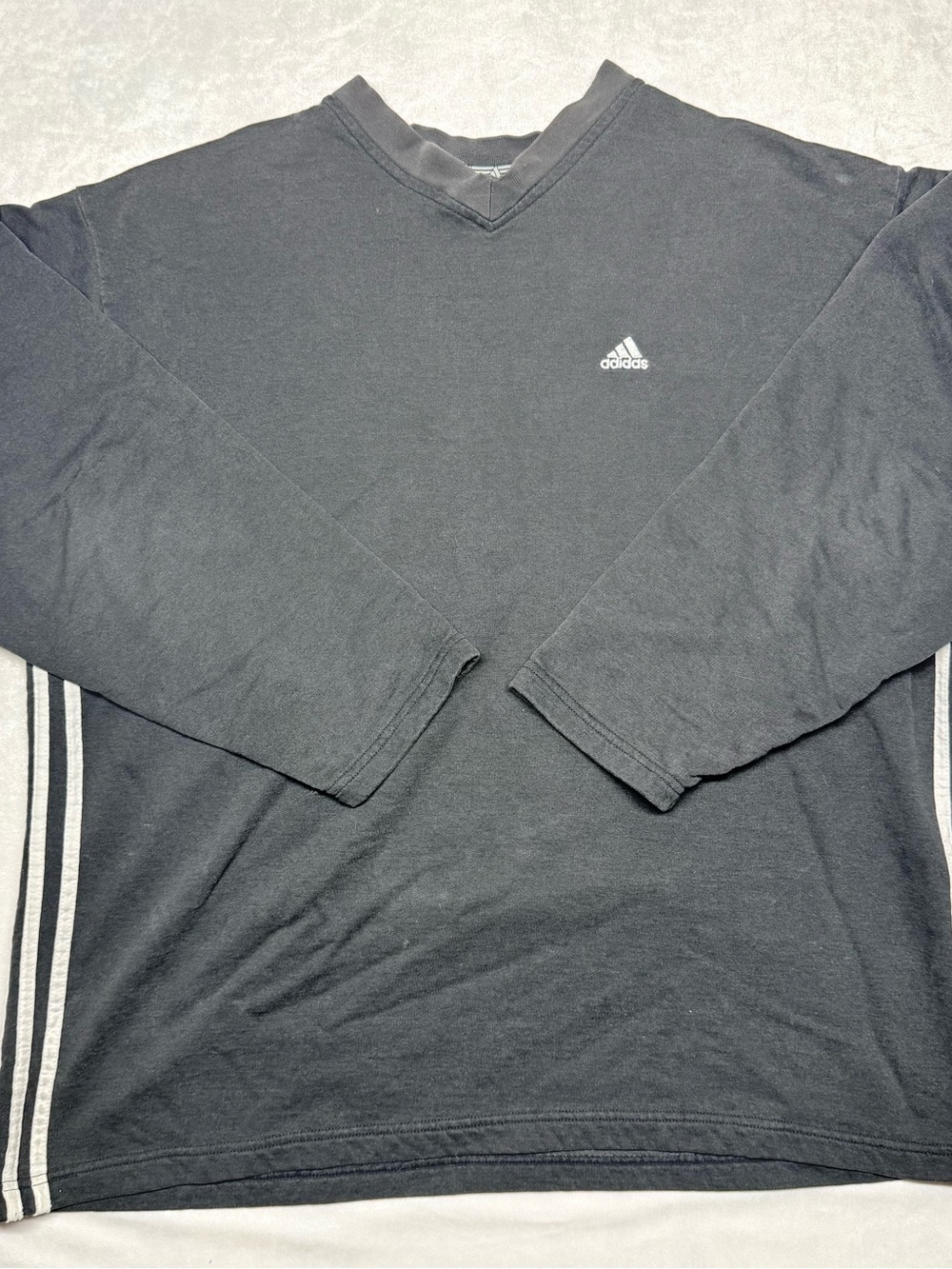 Vintage Adidas Men's Black V-Neck Sweatshirt